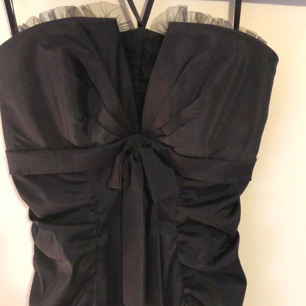 Little Black Dress🖤 perfect for prom